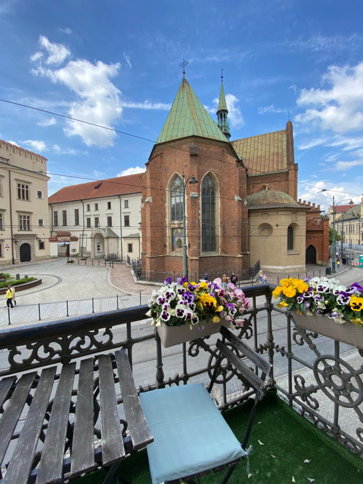 & * Krakow